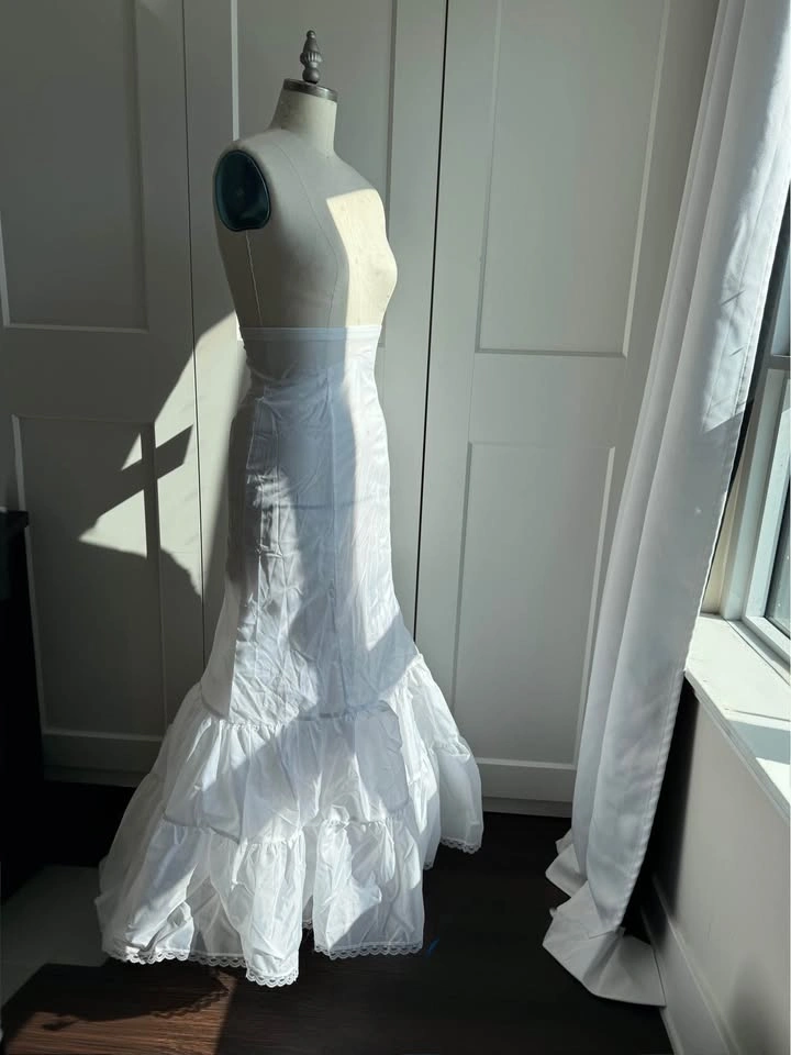 Brand New David's Bridal Mermaid Petticoat Size 6 - photo 3