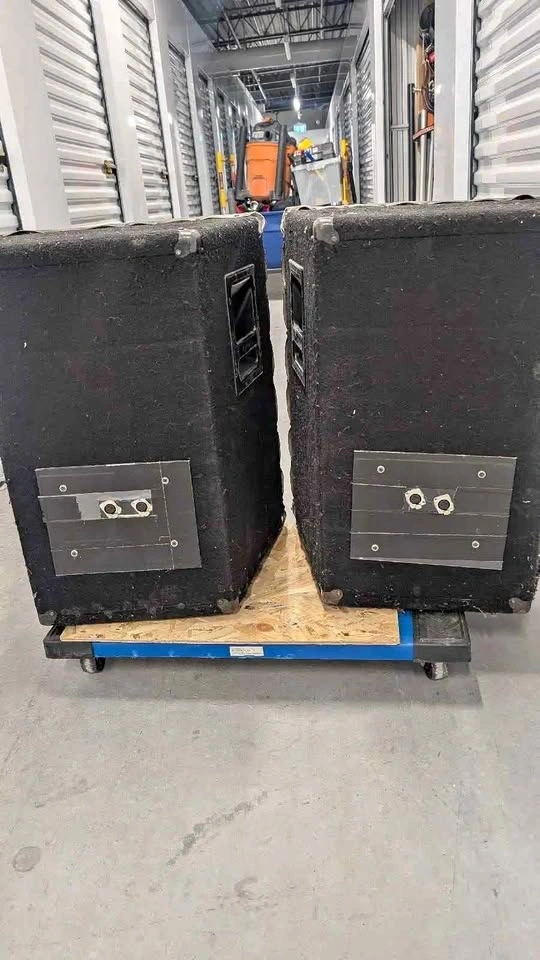 Stage monitors