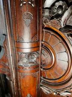 Victorian Bell Pump Organ - photo 3