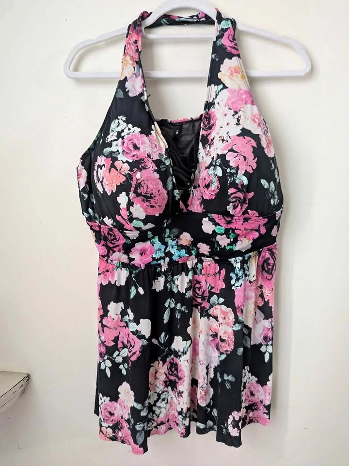 Torrid (2) bathing suit top