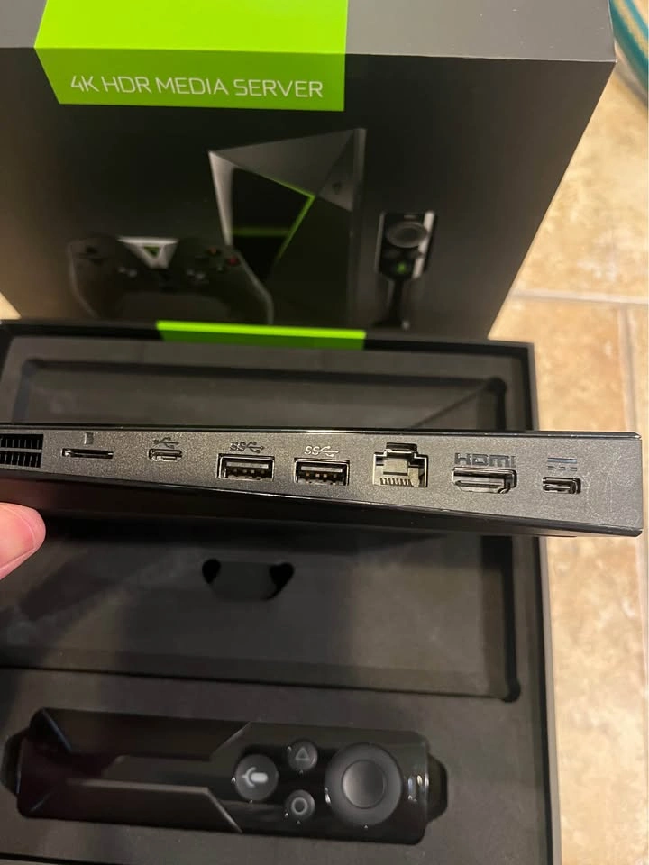 NVIDIA Shield TV Console with Controller and Stand Mount - photo 4