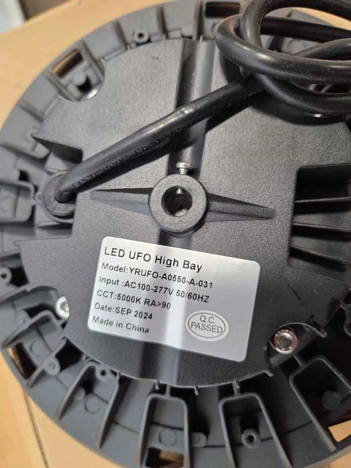 LED UFO High Bay Shop Lights 8 Pack New - photo 3