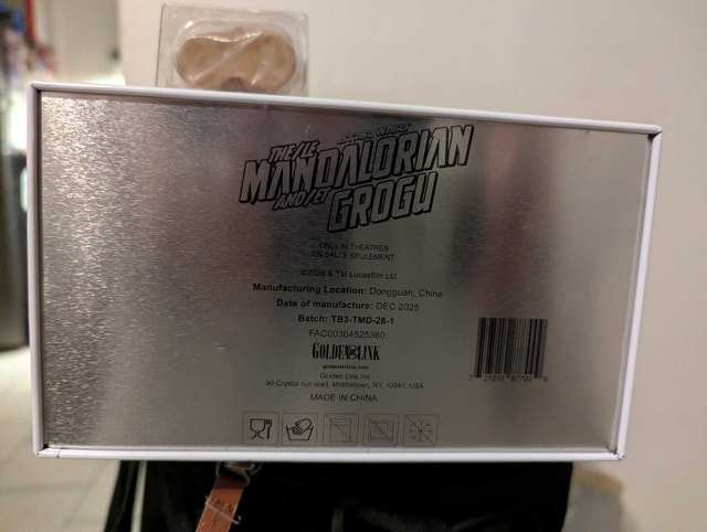 Star Wars The Mandalorian and Grogu Tin case & keychain - photo 4