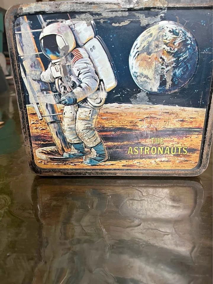 1969 Vintage Aladdin The Astronauts Metal Lunchbox