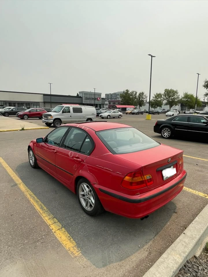 2002 BMW 3 Series - photo 4