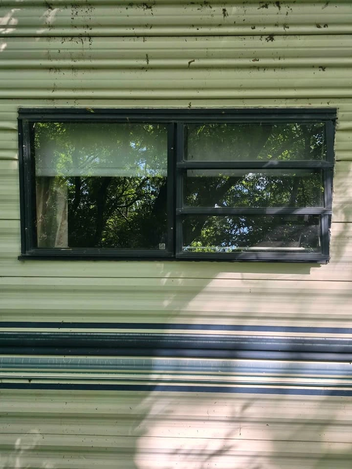 Rv Windows - photo 3