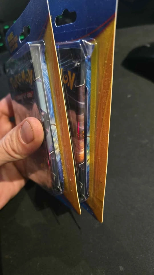 x4 Pokémon packs - photo 2