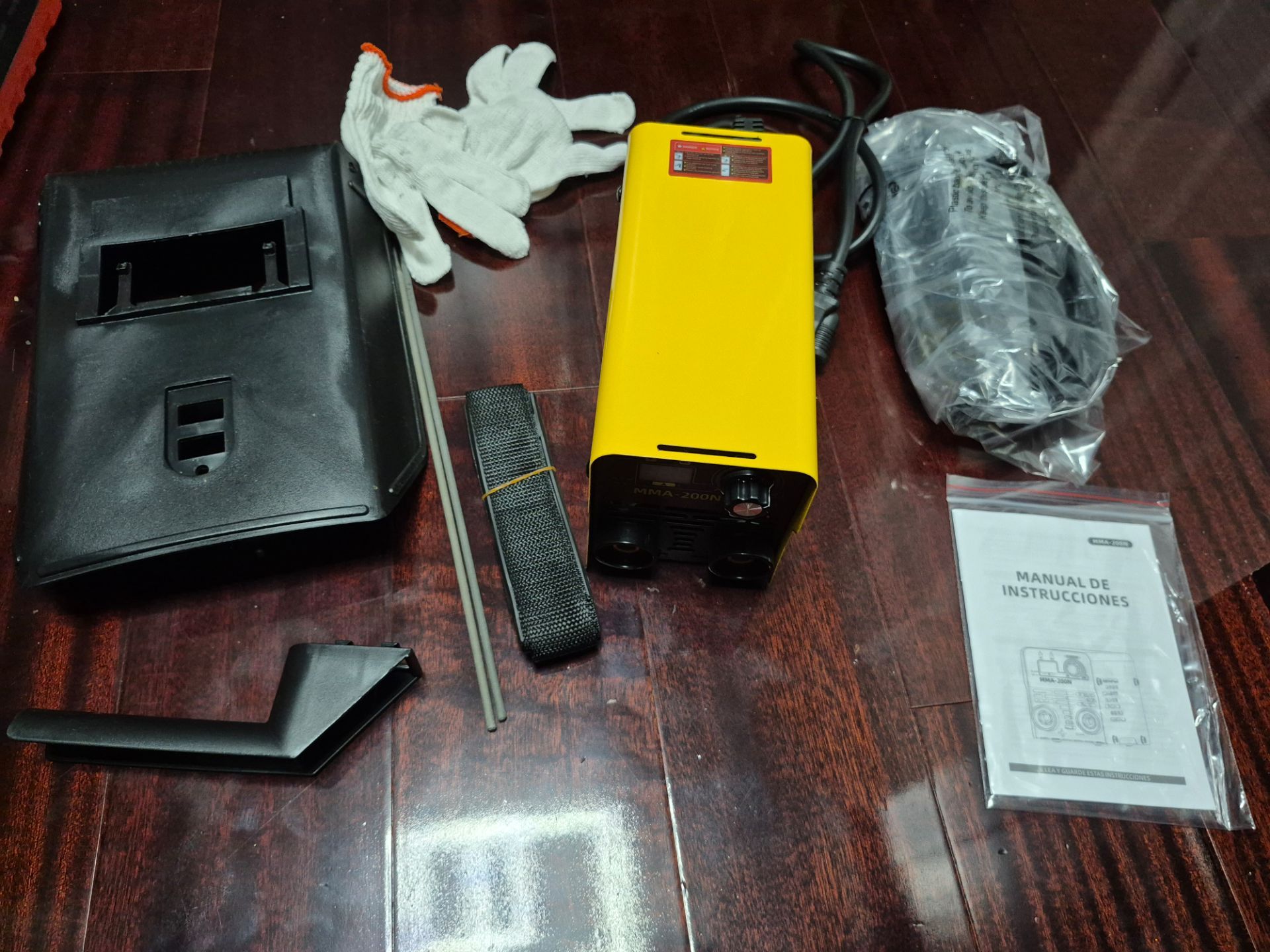 Welder - photo 3