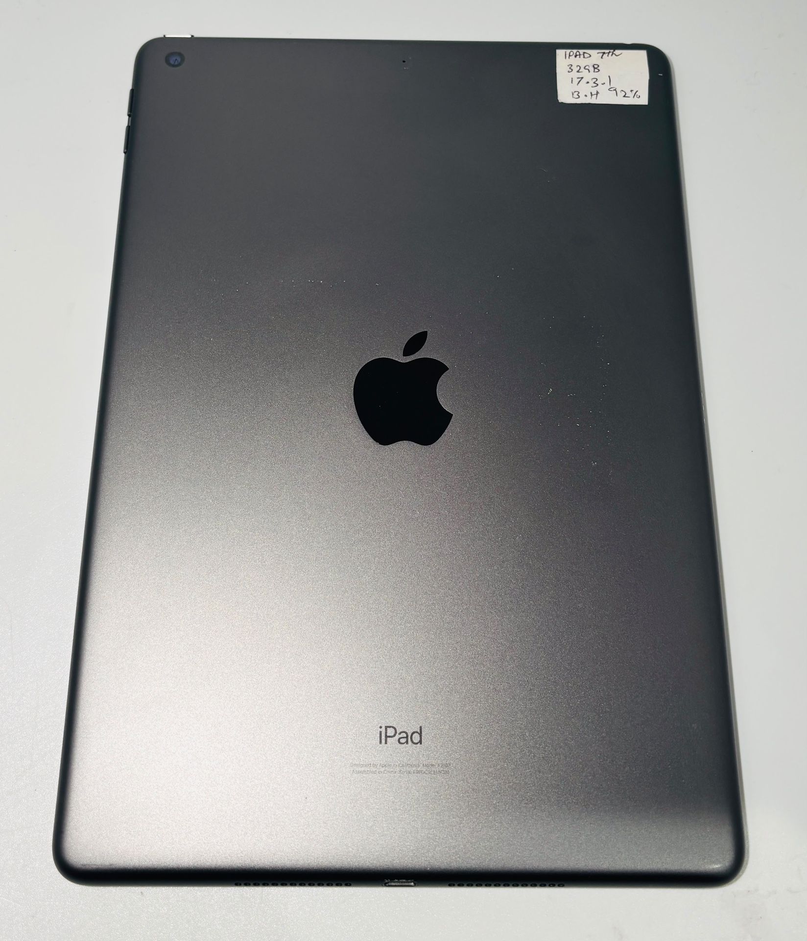 Apple iPad 7th Gen 32GB 10.2” Fully Functional - photo 2