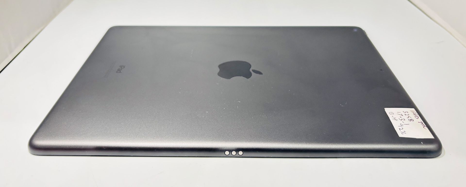Apple iPad 7th Gen 32GB 10.2” Fully Functional - photo 4