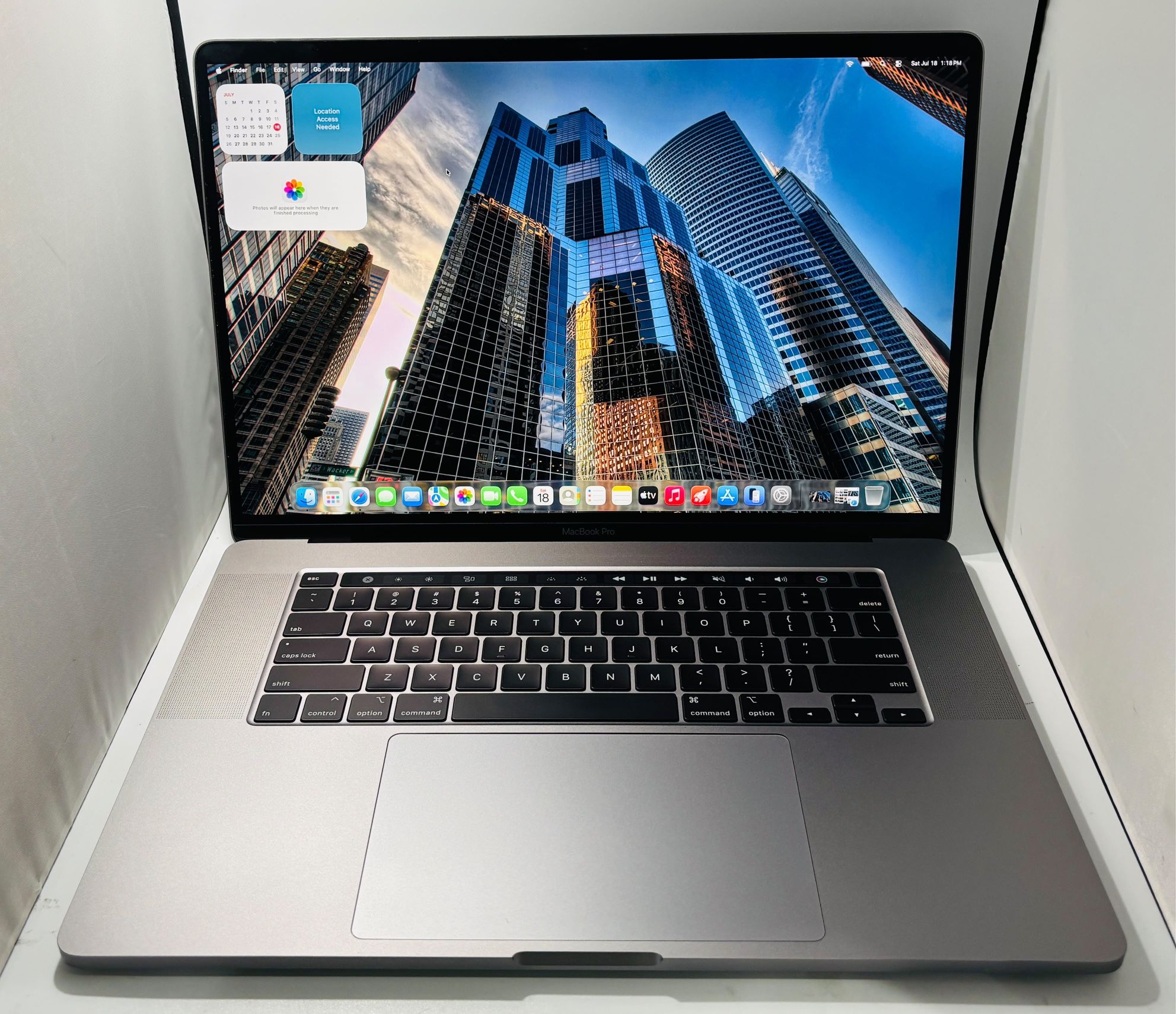 Apple MacBook Pro 16” 2019 i9 32GB RAM 1TB