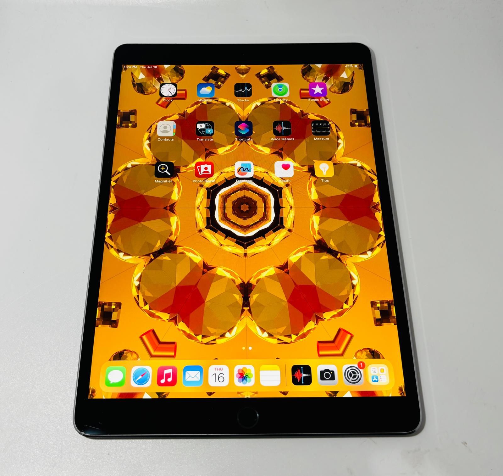 Apple iPad Pro 10.5” 256GB Cellular Unlocked