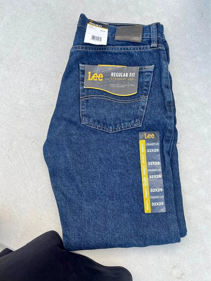5 Pairs of Lee Regular Fit Straight Leg Jeans 32x29