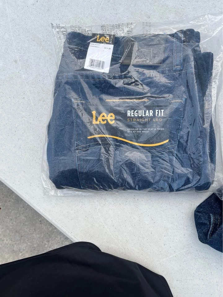 5 Pairs of Lee Regular Fit Straight Leg Jeans 32x29 - photo 4