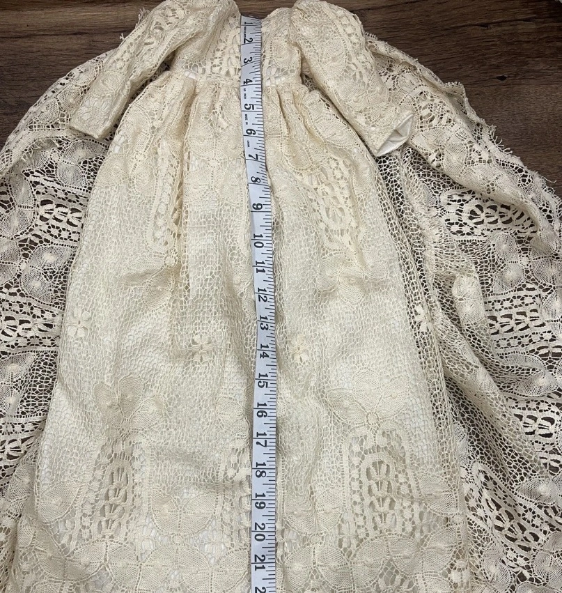 HANDMADE Royal Victorian doll dress, flowy cape with lace dress - photo 4