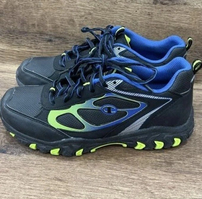 New Champion running sneakers Size 5 1/2 Youth - photo 3