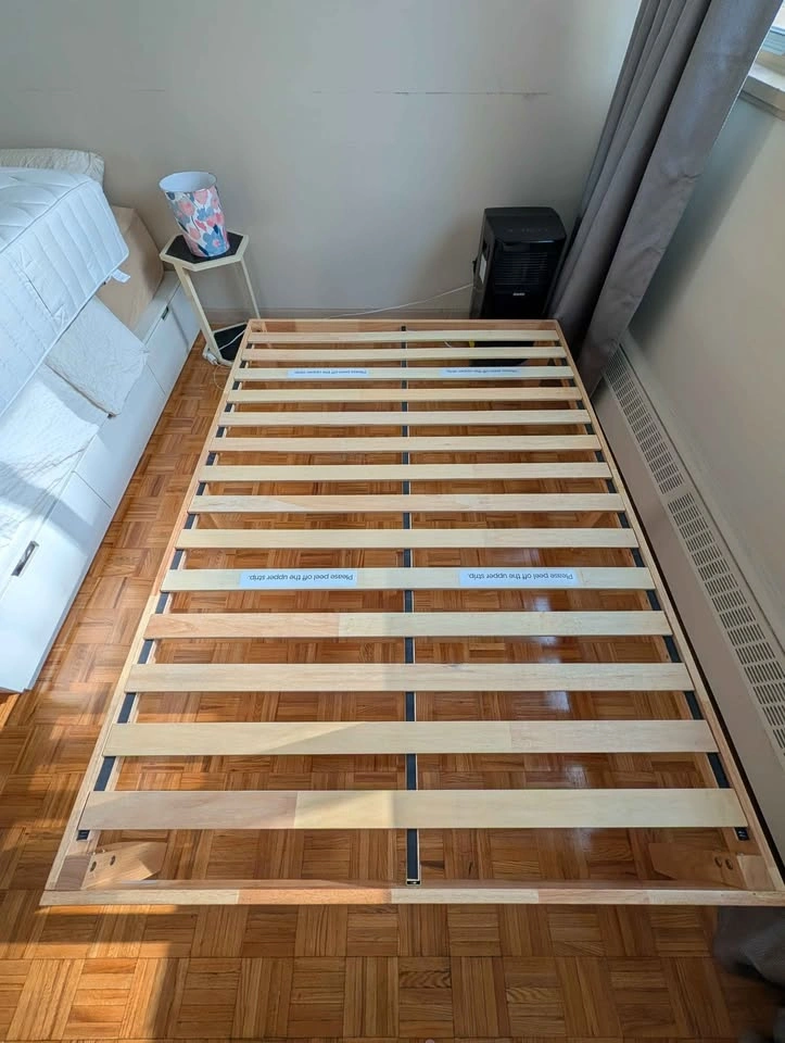 Full Size Wooden Platform Bed Frame - photo 3