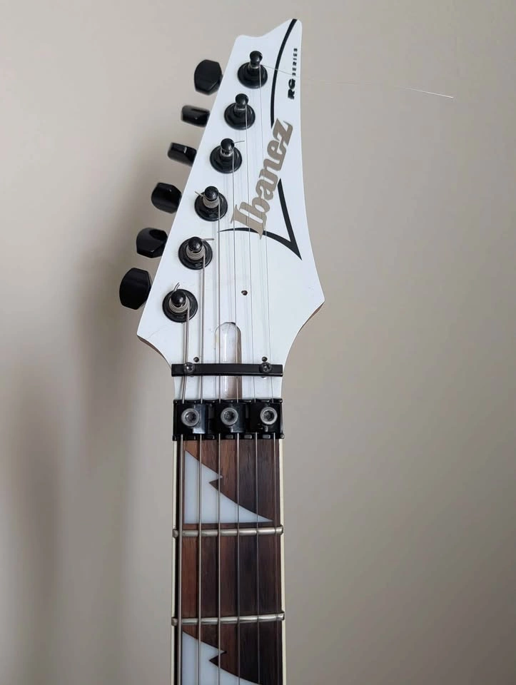 Ibanez RG350DX Electric Guitar - photo 3