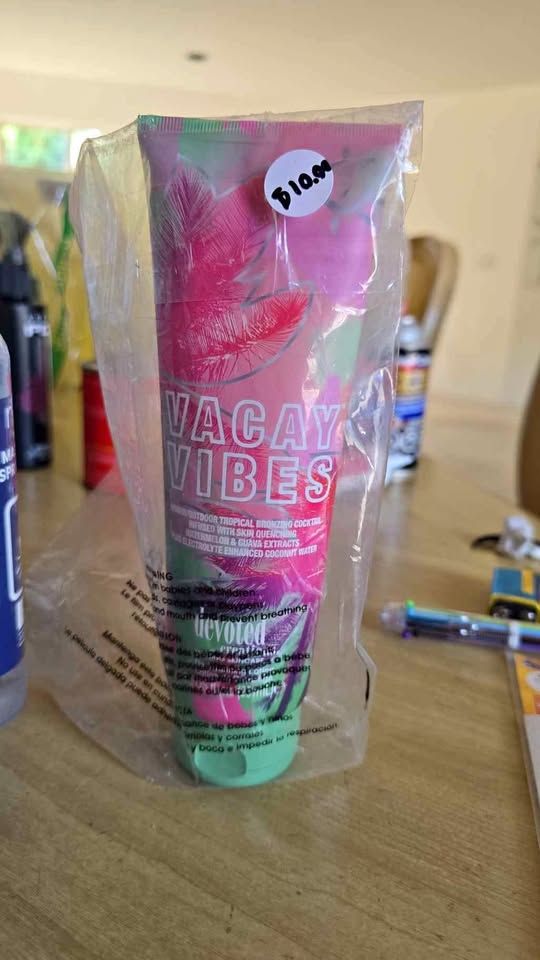 Devoted Creations Vacay Vibes Tanning Lotion