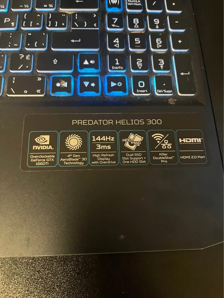 Acer Predator Helios 300 Gaming Laptop - photo 2