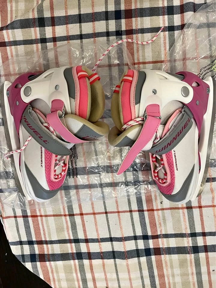 Winnwell Girls' Ice Skates