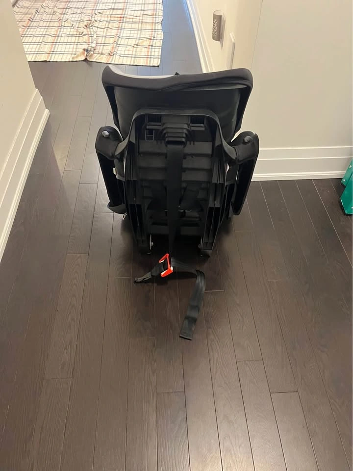 Evenflo Car Seat - photo 4