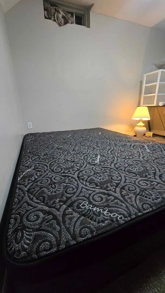 Queen bamboo mattress - photo 3