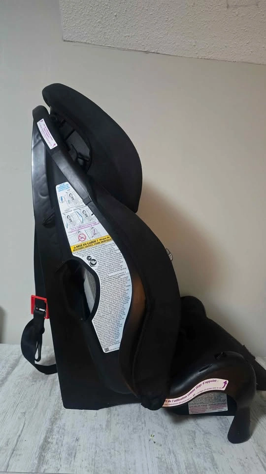 Car seat - photo 2