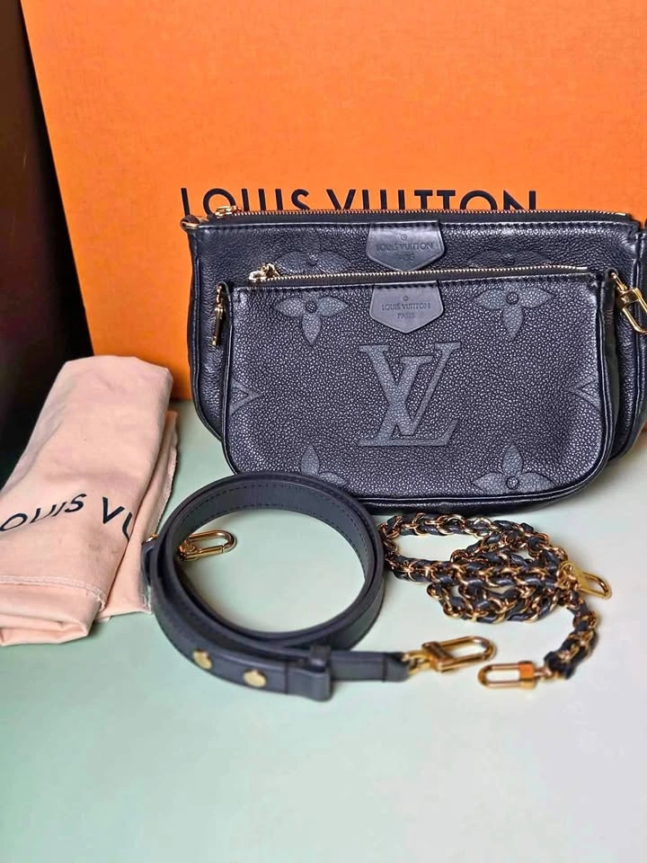 Louis Vuitton Multi Pochette Accessories