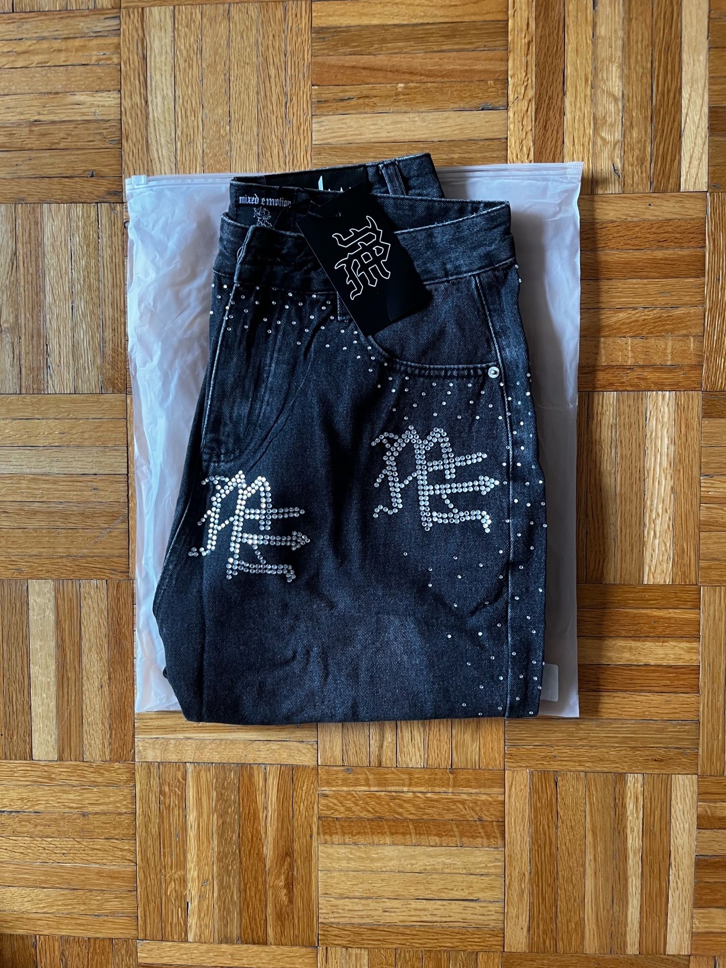 MIXED EMOTIONS JEAN SHORTS SIZE:LARGE - photo 3
