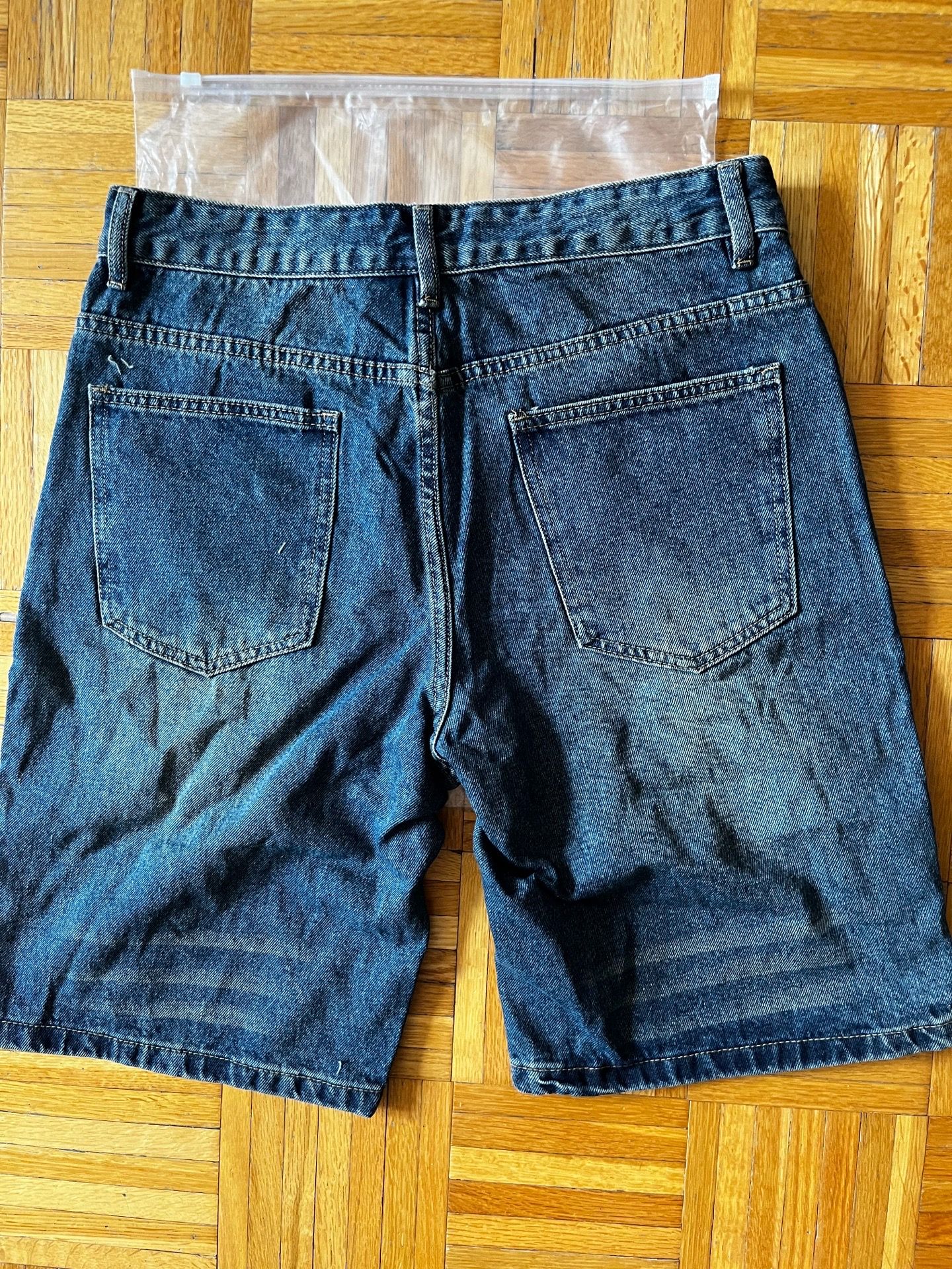 VALE JEAN SHORTS SIZE MEDIUM(32) - photo 2