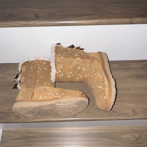 UGG Bailey Bow Suede Shearling Lined Mid-Calf Boots Brown Stars - photo 3