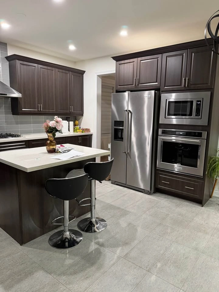 5 Beds 3.5 Baths - House - photo 4