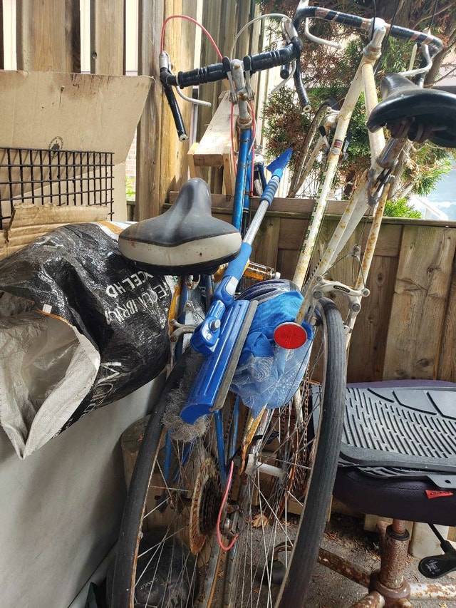 Three Bicycles - photo 2