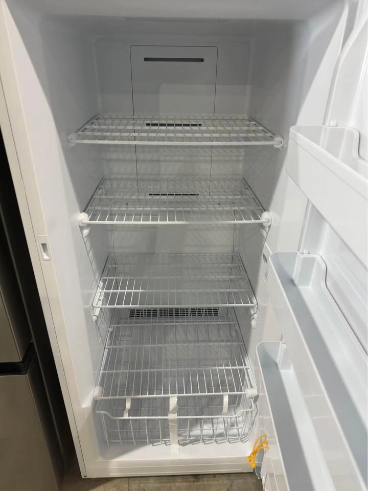 MIDEA 14 cu ft Freezer - photo 3
