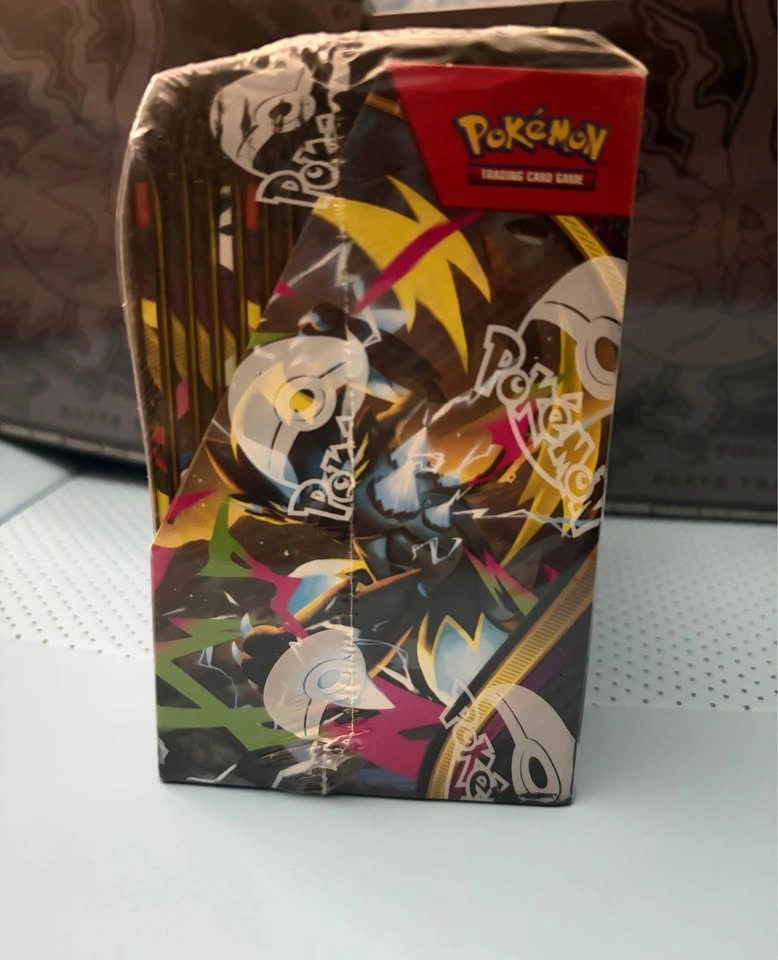 Mega Evolution Pitch Black Pokémon Center Elite Trainer Box - photo 2