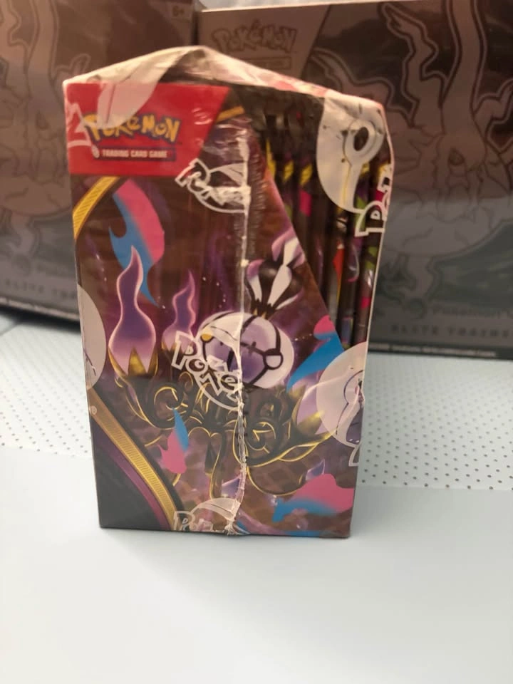 Mega Evolution Pitch Black Pokémon Center Elite Trainer Box - photo 4