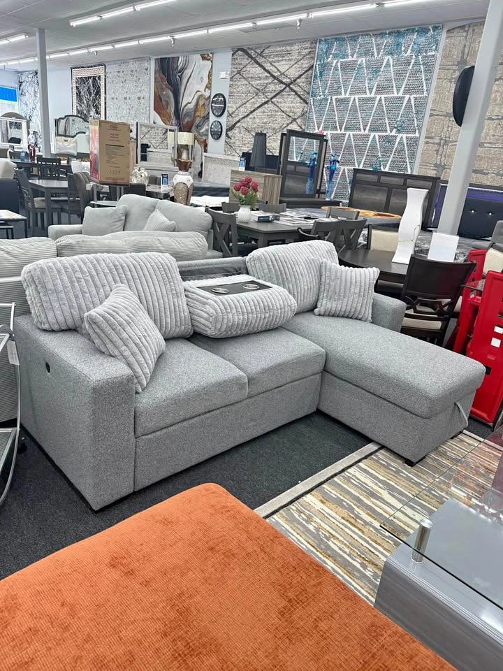 Pull Out Sleeper Sofa W/ Storage Chaise