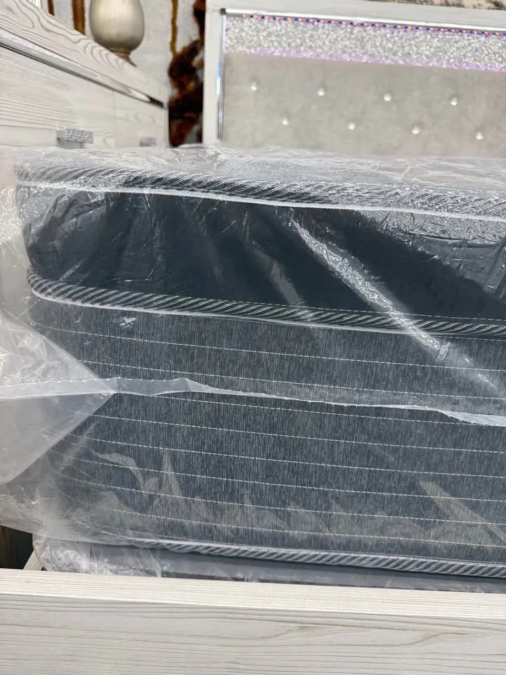 Beautyrest PressureSmart Queen Mattress - photo 4