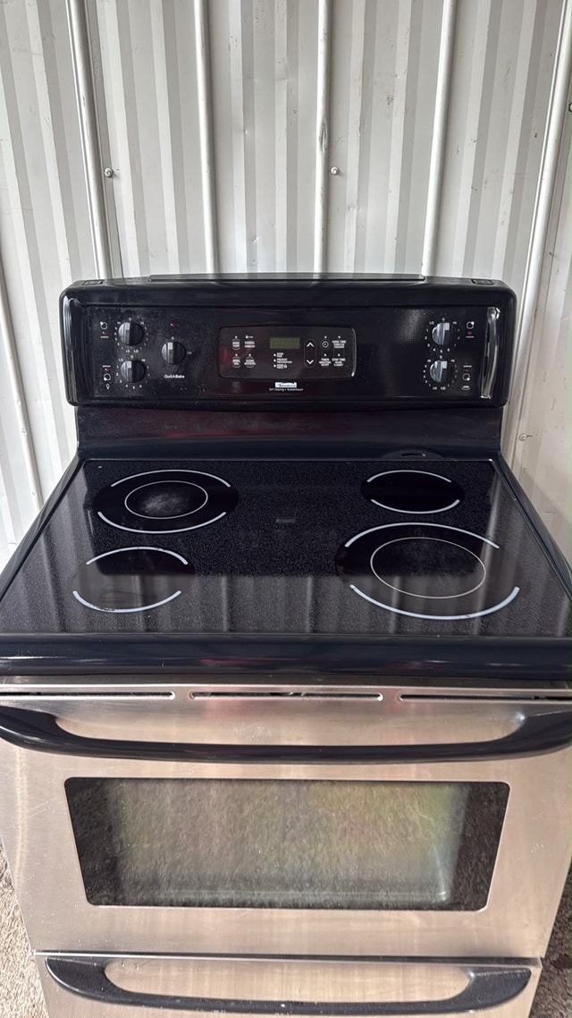 Kenmore Electric Range - photo 2