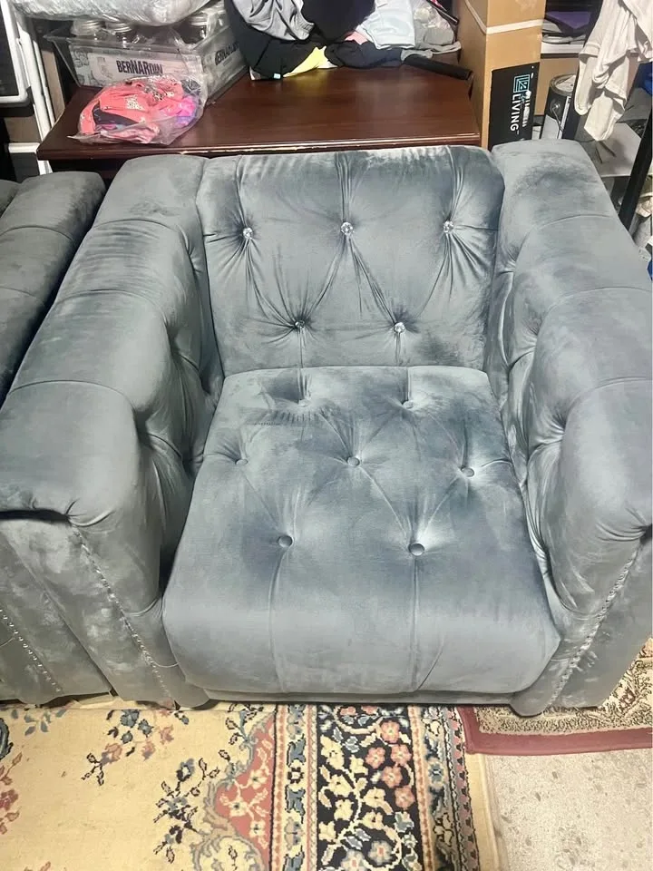 Grey Tufted Velvet Loveseat and Arm Chair - photo 2