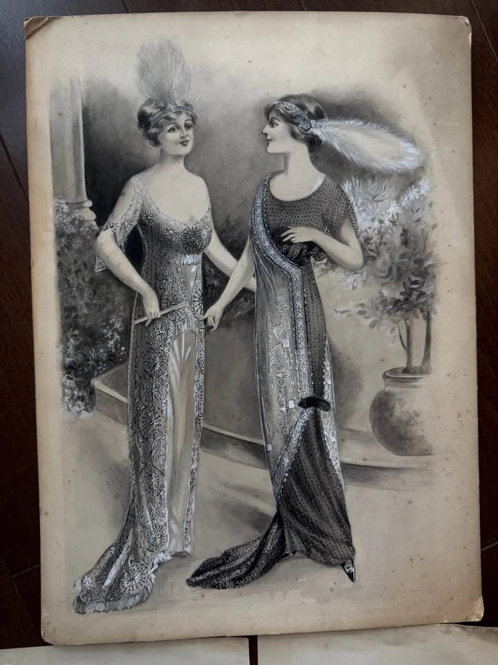 Vintage 1920s Fashion Drawings