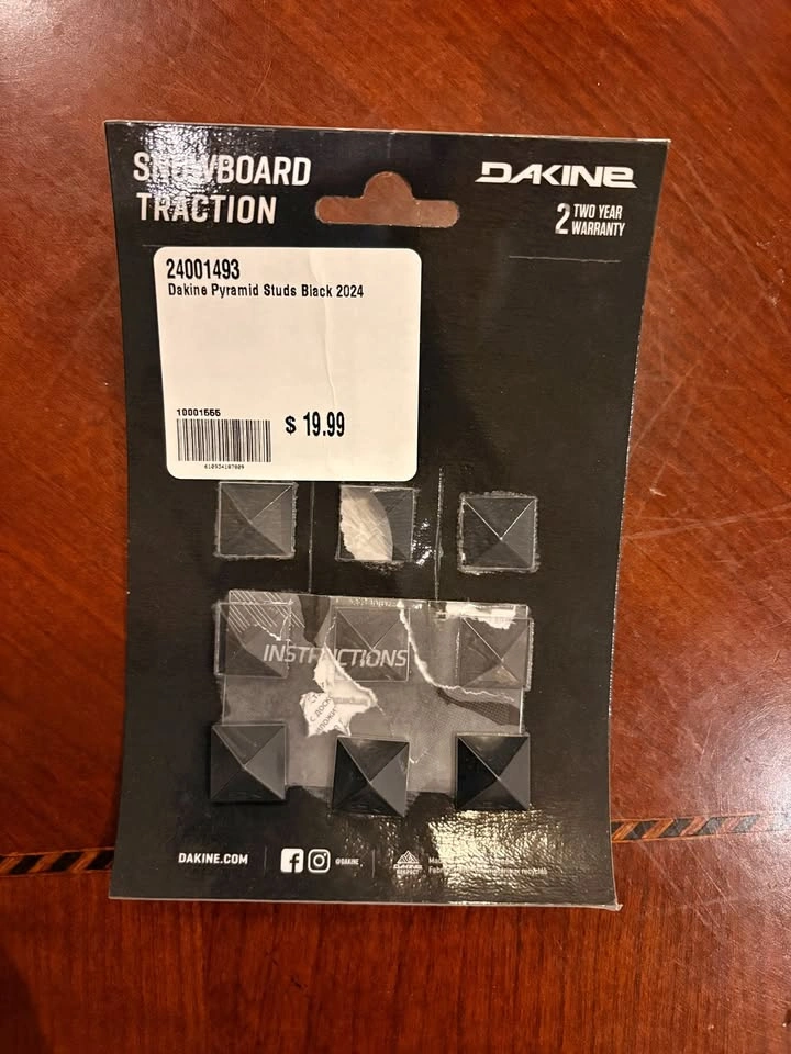 Dakine Snowboard Stomp Pad Studs