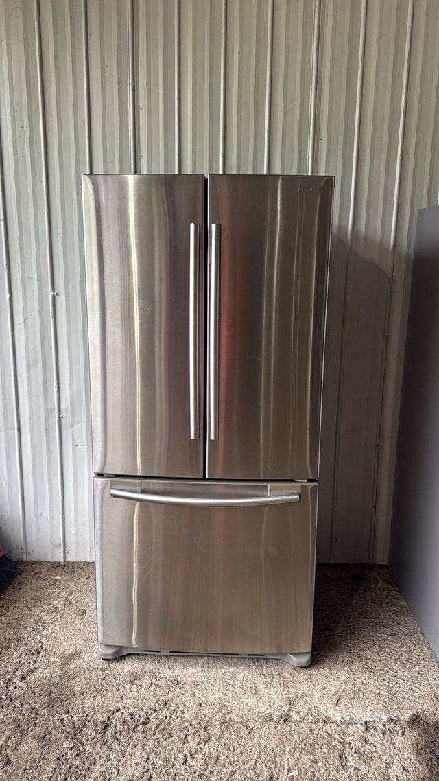 32 inch Samsung Refrigerator