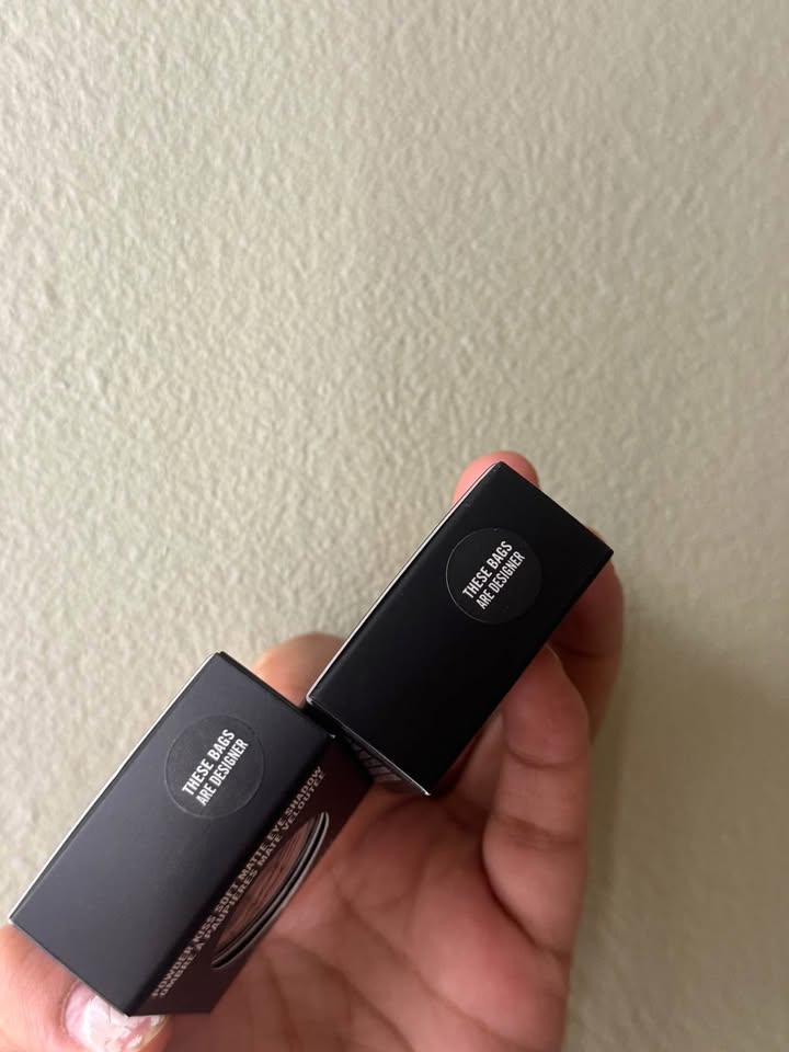 MAC Powder Kiss Soft Matte Eye Shadow - photo 2