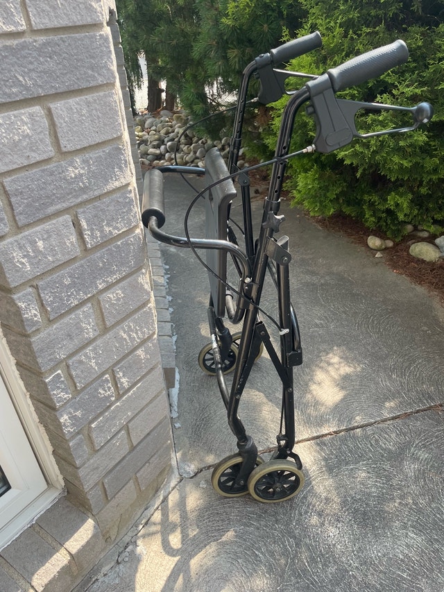 Rollator / Walker - photo 4