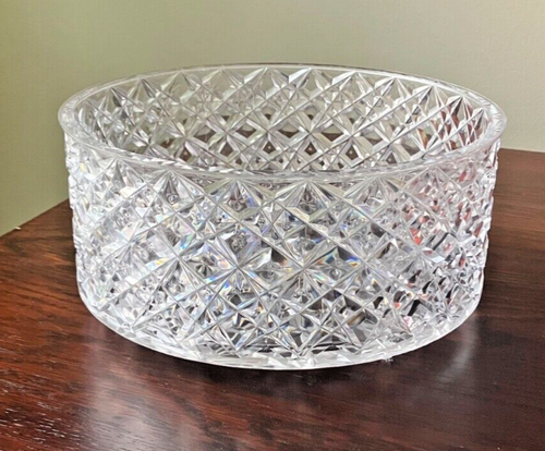 Vintage MCM Acrylic Lucite cake dish and cover - photo 2