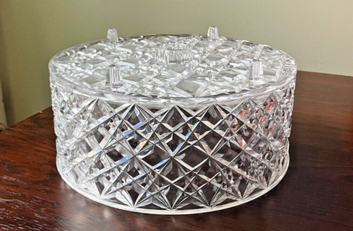 Vintage MCM Acrylic Lucite cake dish and cover - photo 3