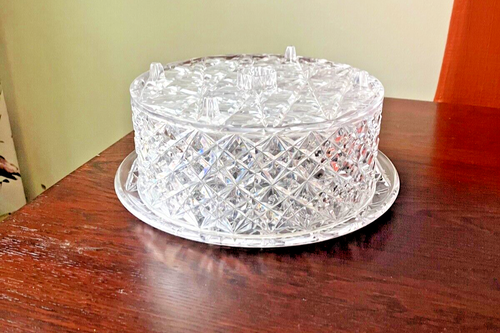 Vintage MCM Acrylic Lucite cake dish and cover - photo 5