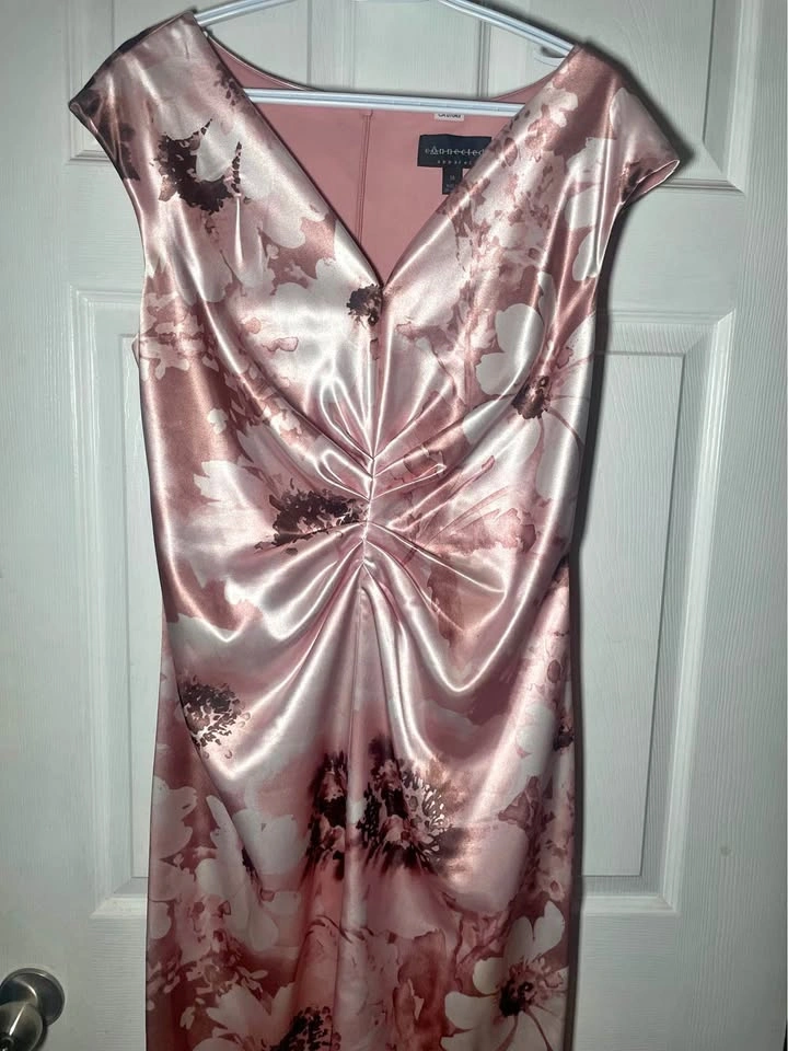 Connected Apparel Floral Satin Sheath Dress Size 14
